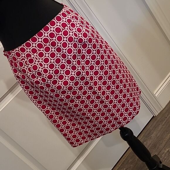 Ann Taylor petites sz 4P geometric print  skirt - Picture 4 of 9